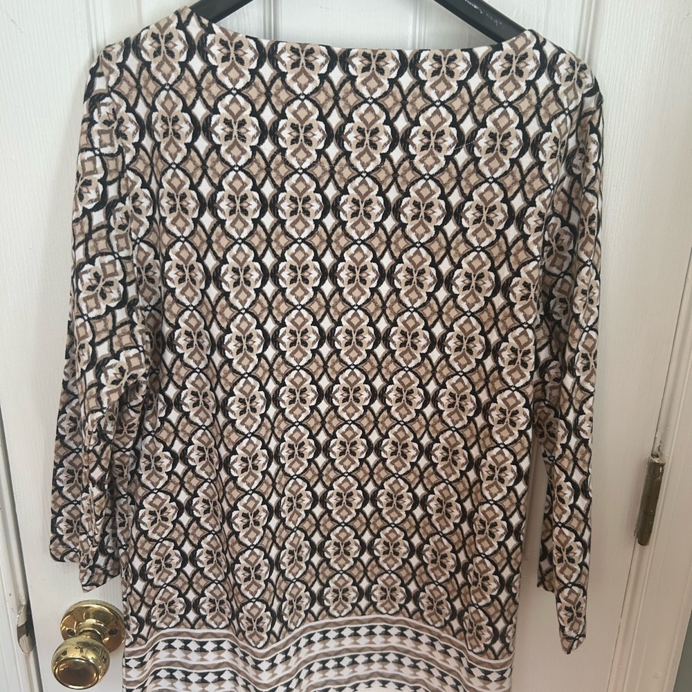 Ruby Rd top with brown, white and black pattern. - Picture 4 of 4